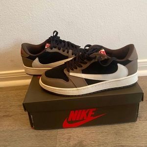 Travis Scott 1s lows